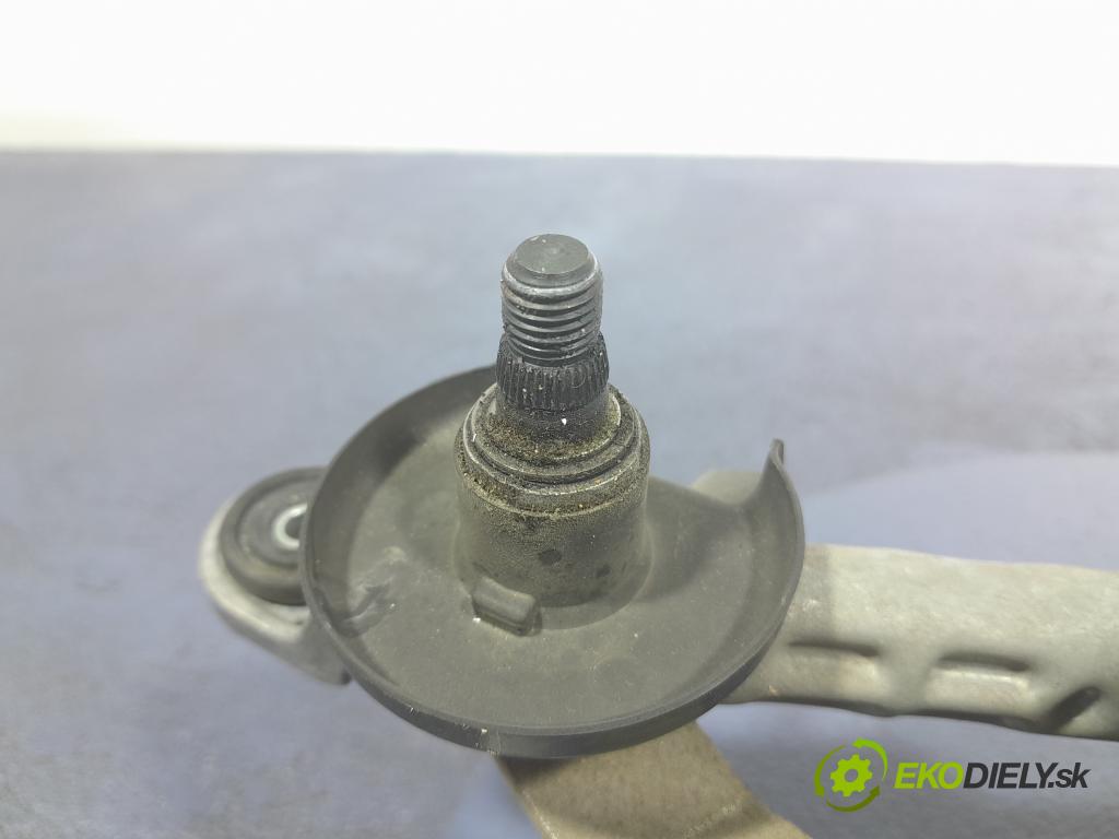 Toyota Avensis 2010 mechanizmus motor: Stierače: Predné 85010-05080C