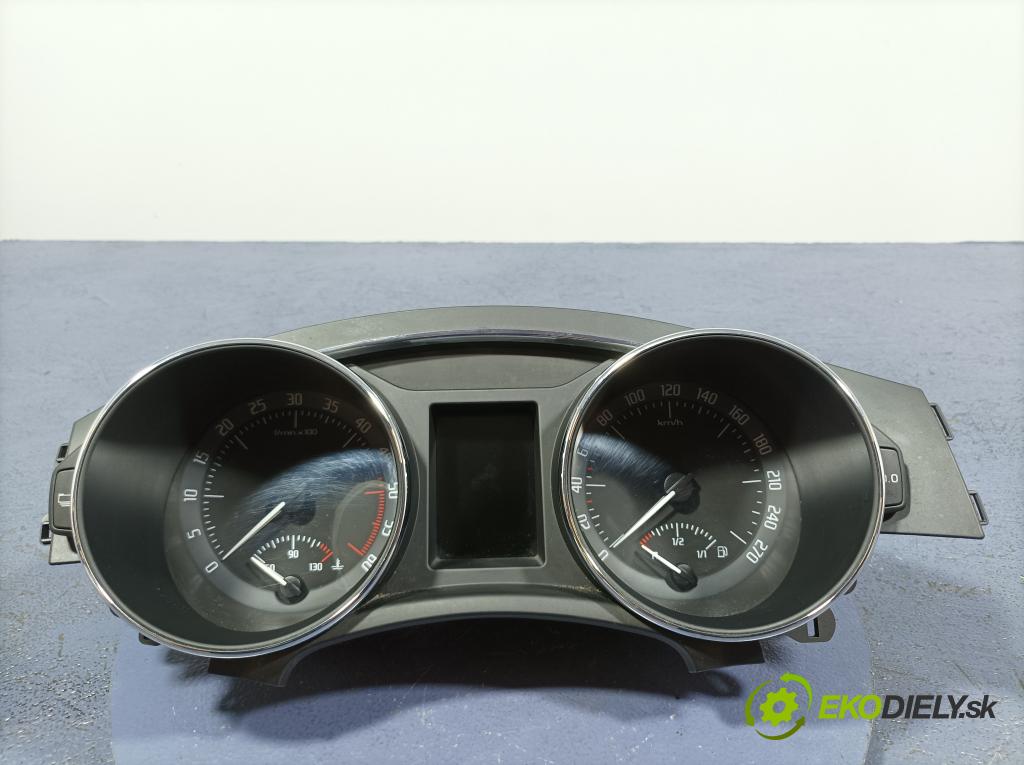 Skoda Superb 2010 prístrojovka/ budíky 3T1920841H