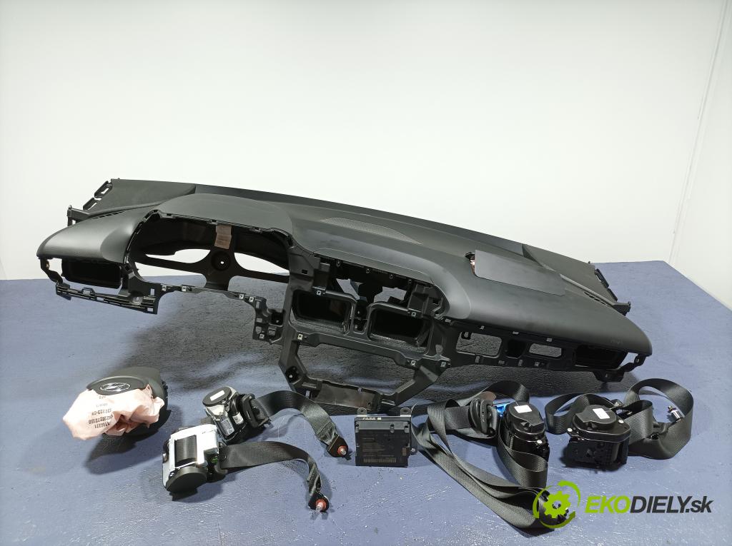 Hyundai I20 2023 kokpit,pristrojová doska 84711-Q0050