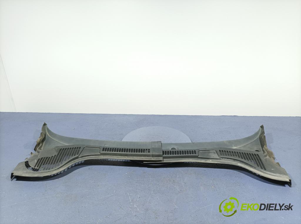 Skoda Superb 2010 torpédo 3T0819416