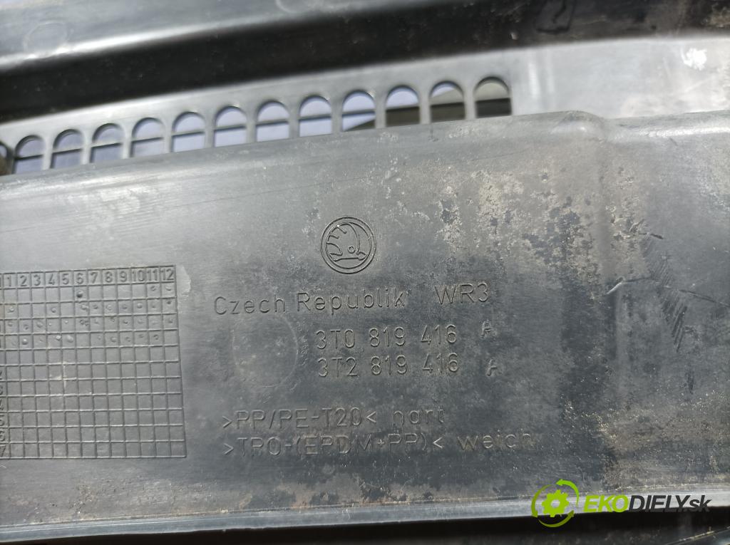 Skoda Superb 2010 torpédo 3T0819416