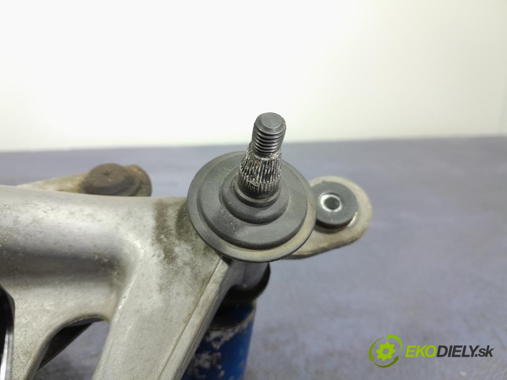 Audi A5 2017 mechanizmus motor: Stierače: Predné 8W6955023