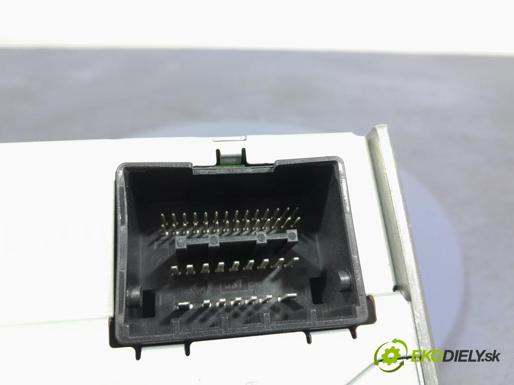 Opel Astra 2012 Radio I Navigácia: 22924493