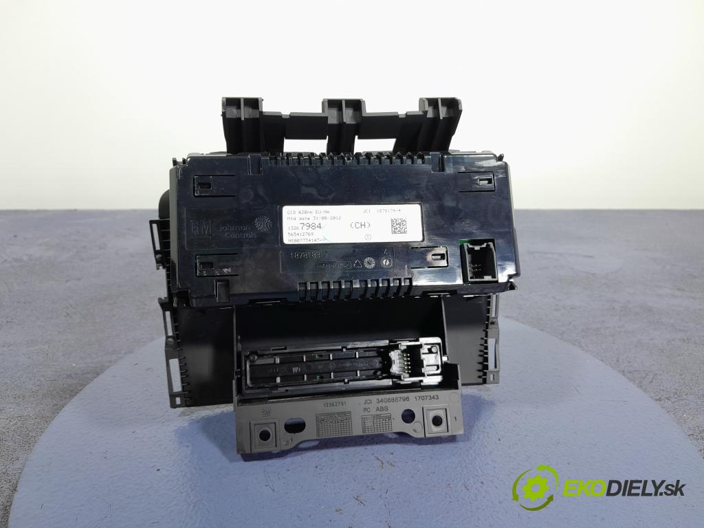 Opel Astra 2012 Radio I Navigácia: 22924493