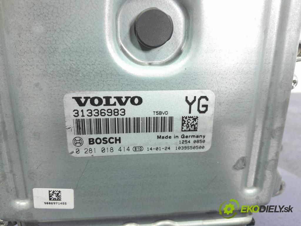 Volvo Xc60 2014 riadiaca jednotka Motor: 31336983