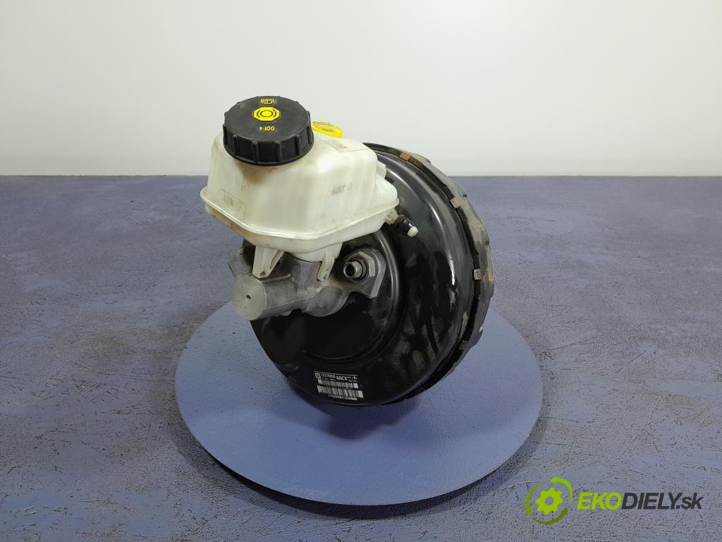 Opel Astra 2012 servo Brzdní: 13338058