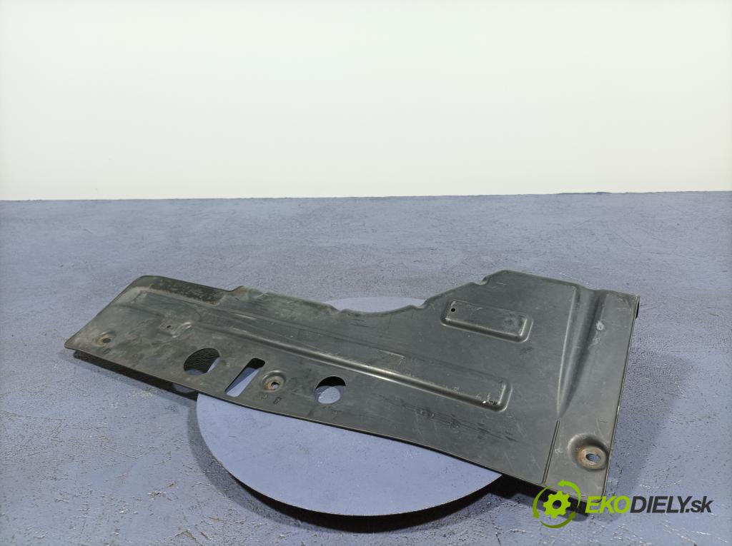 Opel Astra 2012 kryt Motor: 13239610