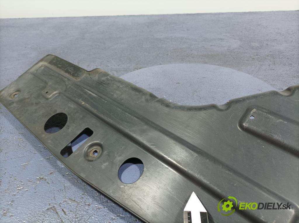 Opel Astra 2012 kryt Motor: 13239610