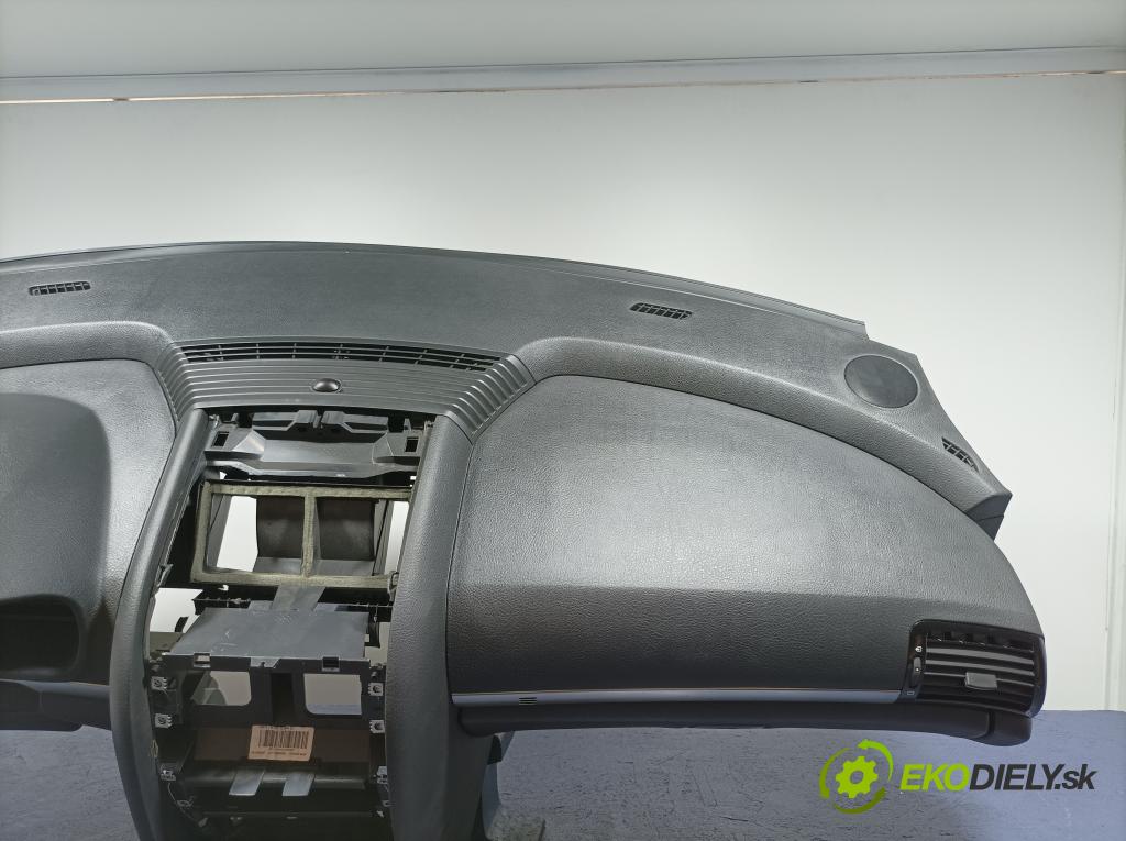 Peugeot 407 2011 kokpit,pristrojová doska 96445891ZD
