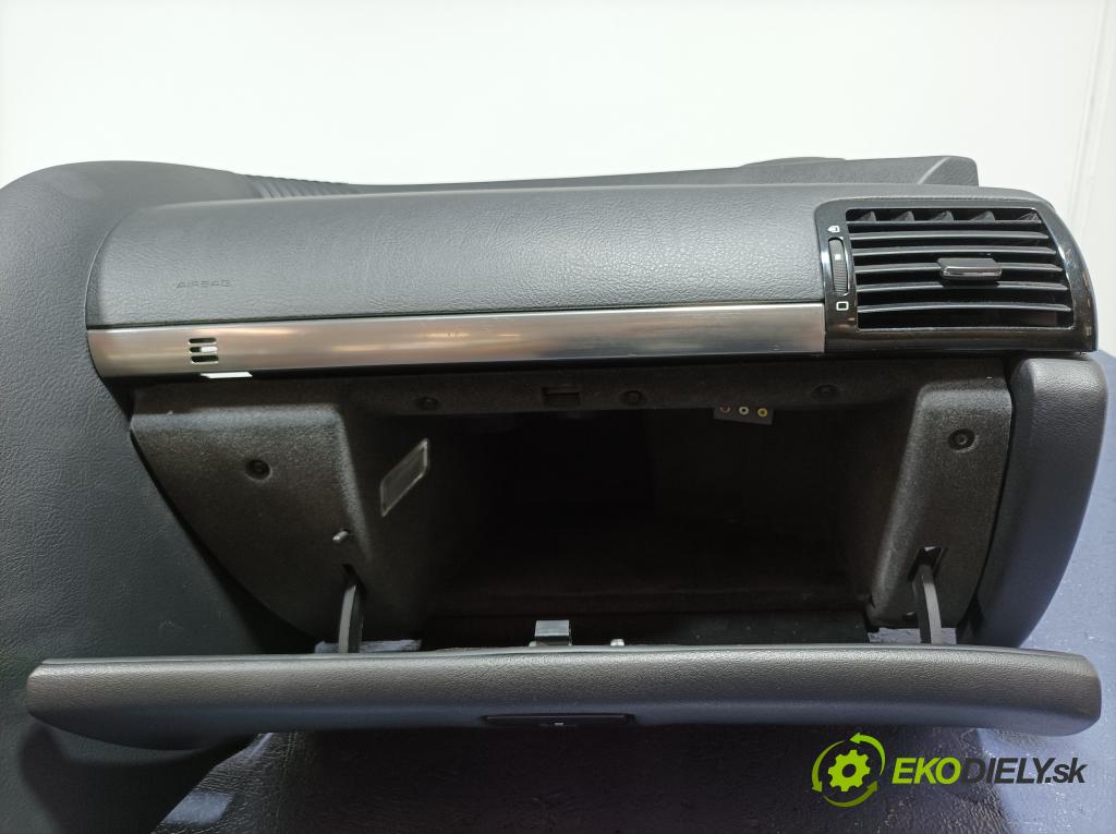 Peugeot 407 2011 kokpit,pristrojová doska 96445891ZD