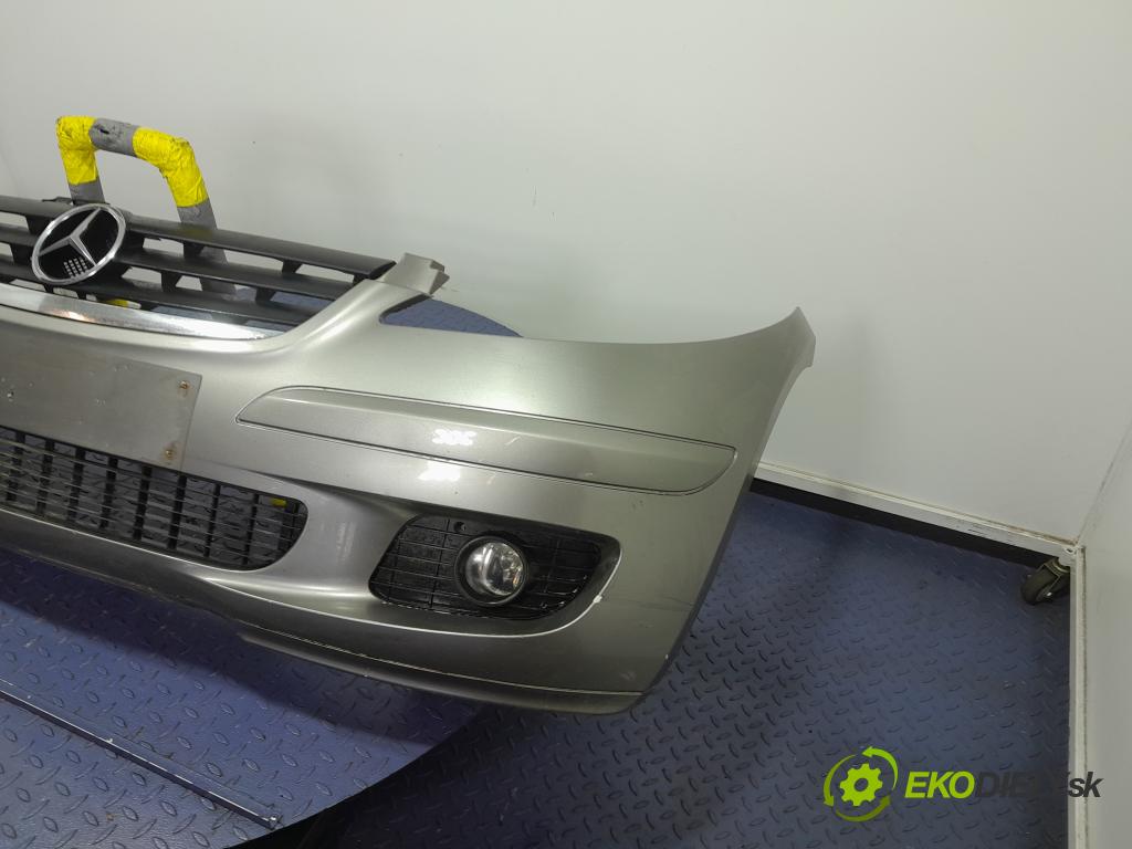 Mercedes A-klasa 2004 nárazník před 01