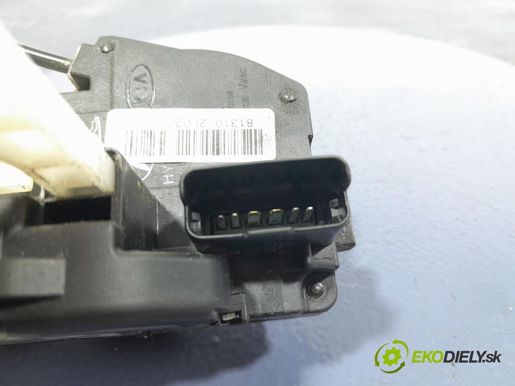 Hyundai I30 2010 zámek dveře před Levý: 81310-2L020