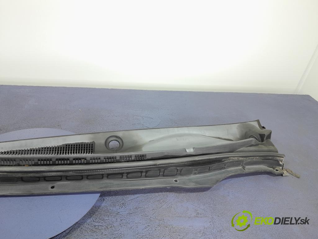 Hyundai I30 2010 torpédo 86151-2R000