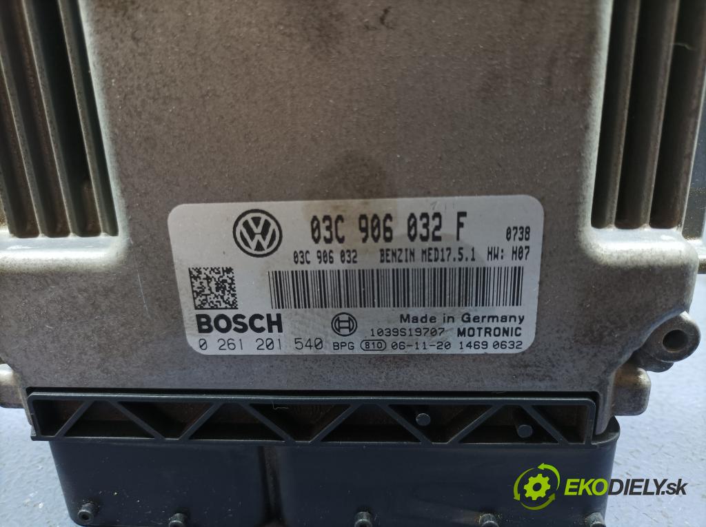 Vw Touran 2007 riadiaca jednotka Motor: 03C906032F