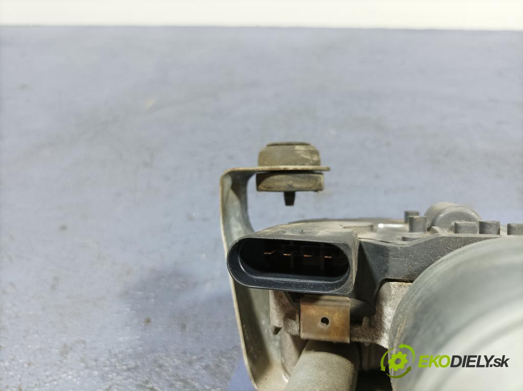 Vw Touran 2007 mechanizmus motor: Stierače: Predné 1T0955023G