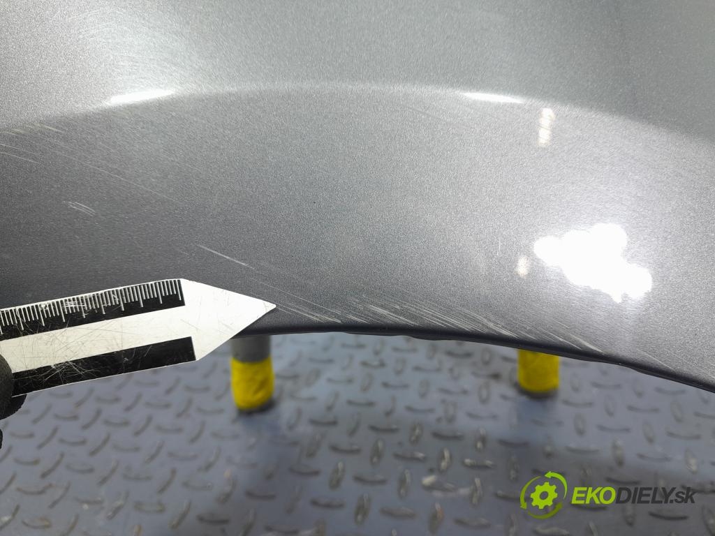 Hyundai I30 2010 blatnik před v pravo: 01