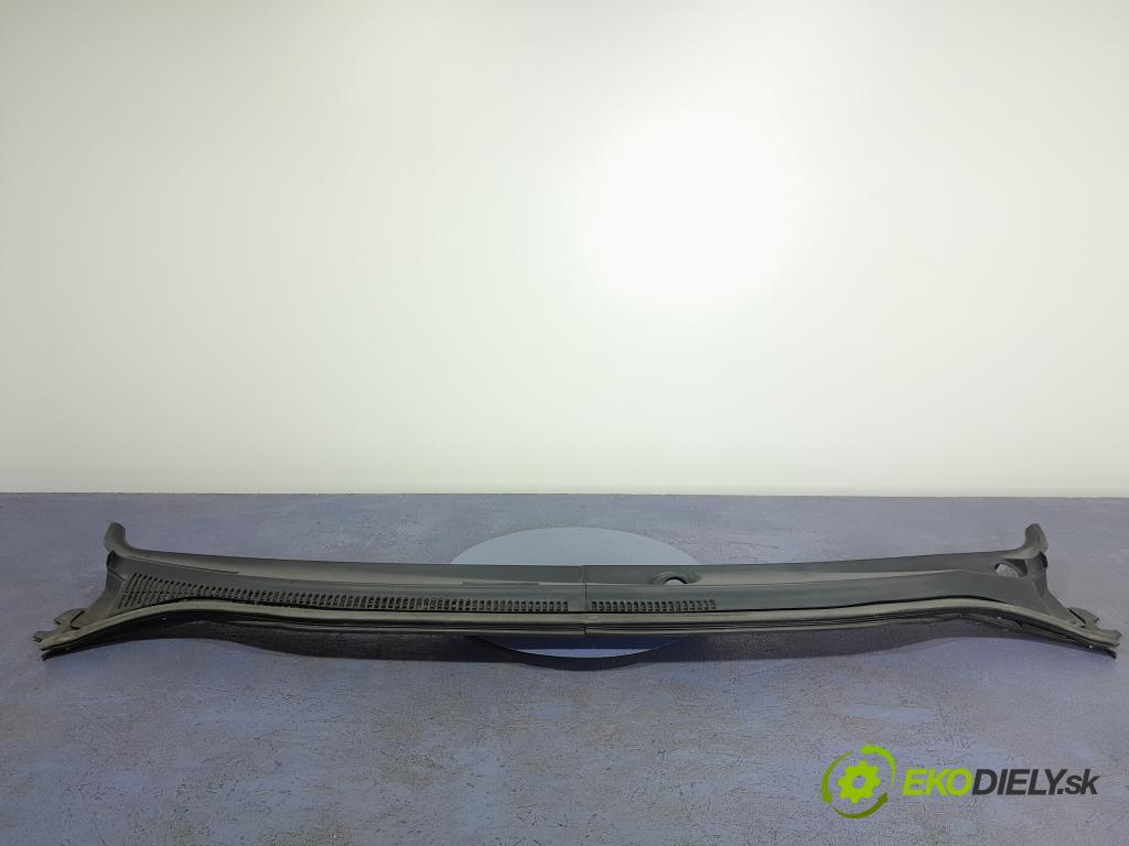 Toyota Avensis 2007 torpédo 55782-05030/40