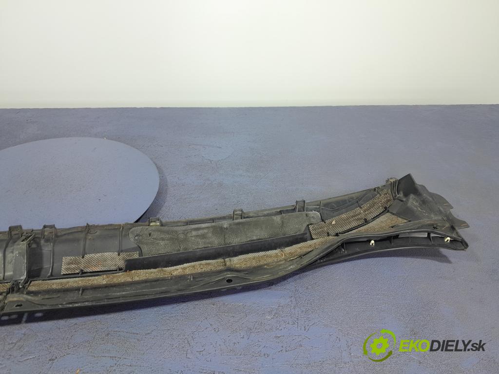 Toyota Avensis 2007 torpédo 55782-05030/40