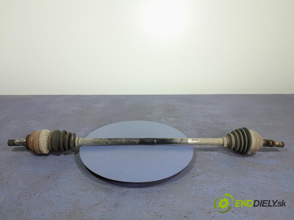 Opel Astra 2008 poloos Prava: Predné 01