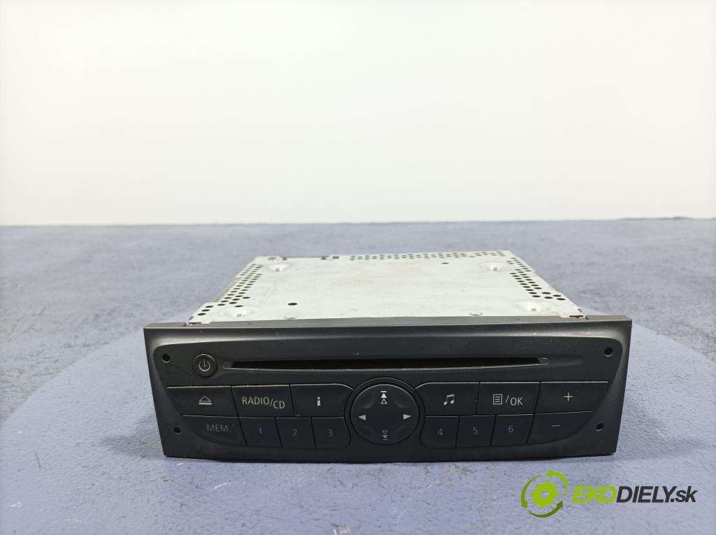 Renault Clio 2013 Radio I Navigácia: 281153881R