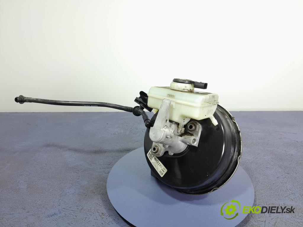 Audi A4 2012 servo Brzdní: 8K0612103N