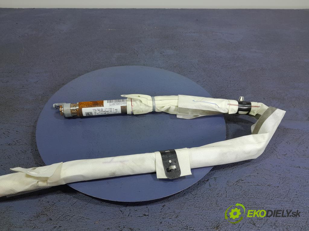 Audi A4 2012 Airbag: clona x 8K0880742F
