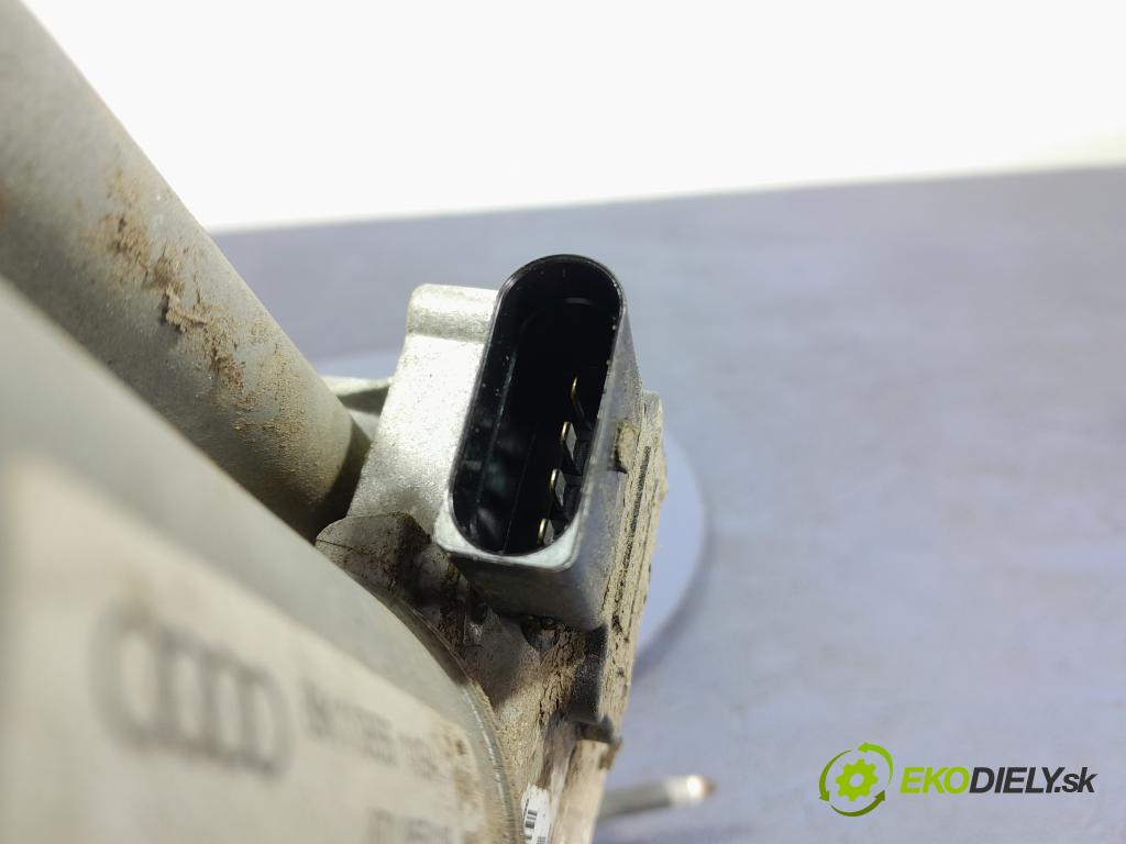 Audi A4 2012 mechanismus motorek Stěrače: před 8K1955119A