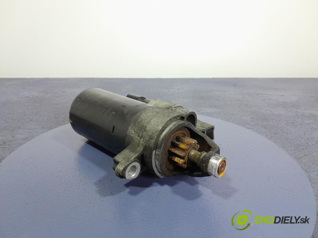 Audi A4 2012 štartér 03L911021E