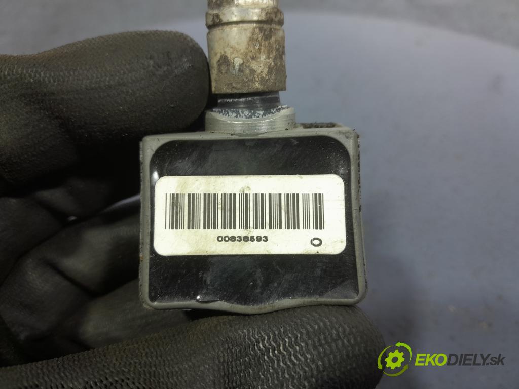 Infiniti Qx70 2013 snímač Tlak Pneumatiky: 407001AY0A