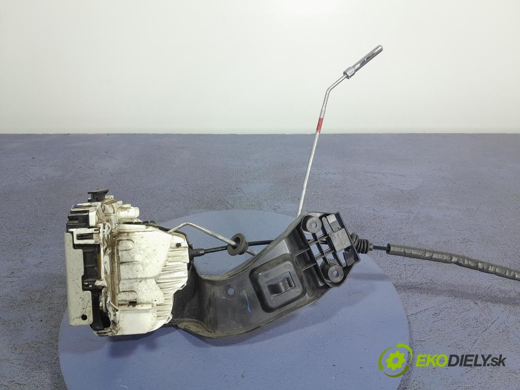 Jeep Grand cherokee 2018 zámek dveře před v pravo: P04589924AH