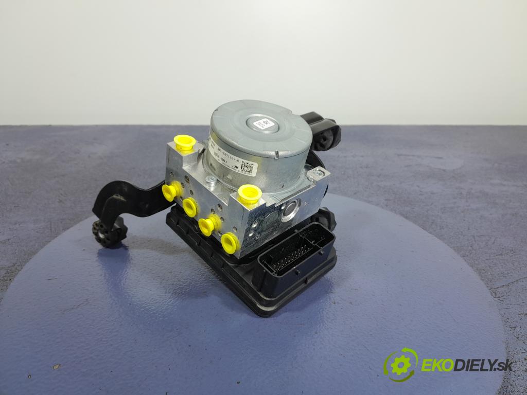Bmw Seria 2 2015 čerpadlo ABS x 6871109
