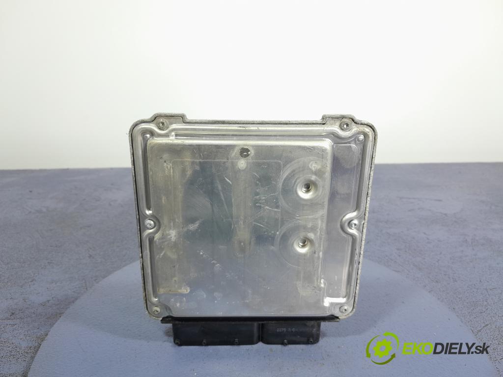 Audi A8 2005 riadiaca jednotka Motor: 4E0907401C
