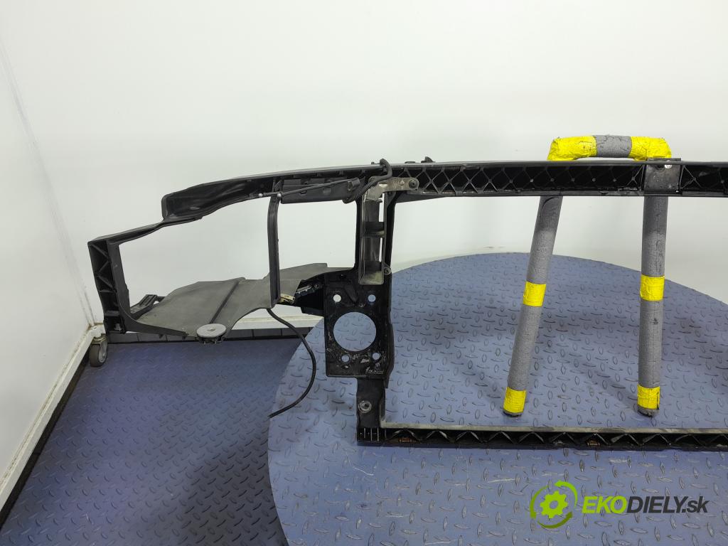 Audi A8 2005 výztuha Čelní / stěna Přední 4E0805594B
