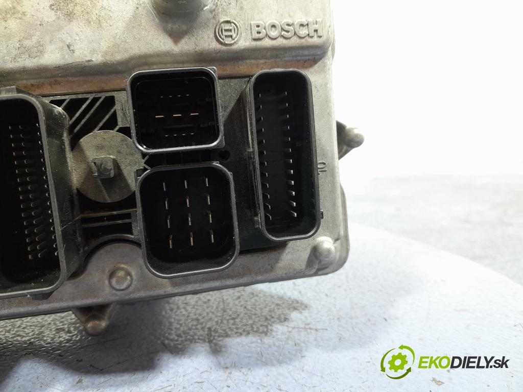Bmw Seria 2 2015 riadiaca jednotka Motor: 8639582