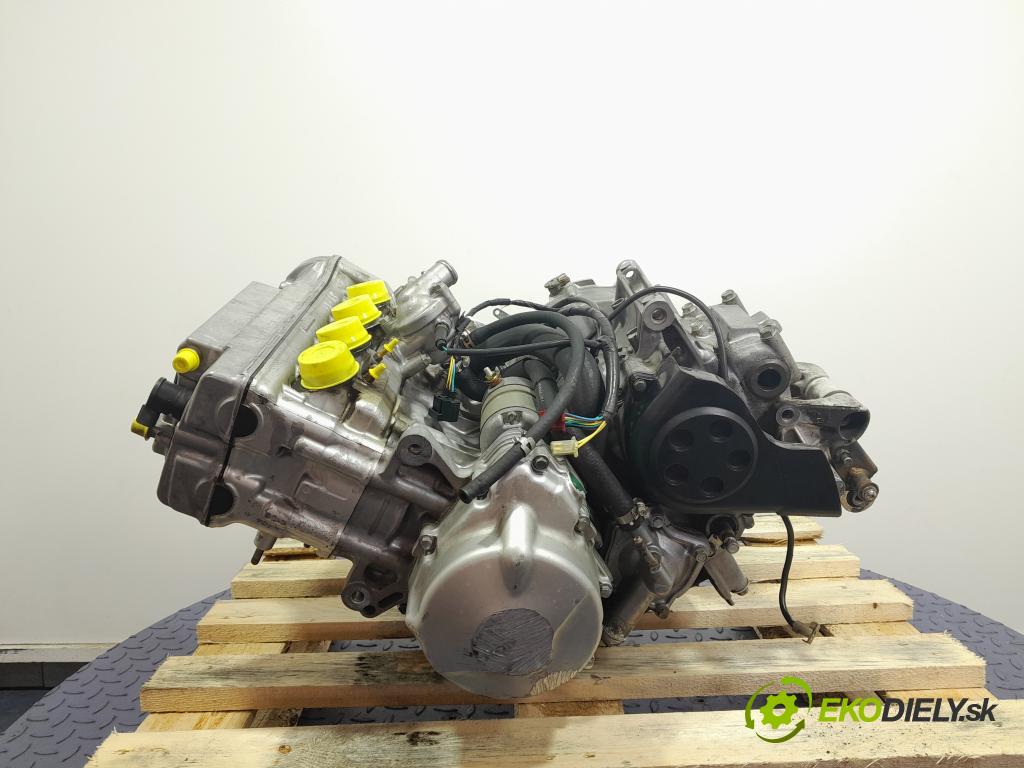 Honda CBR 1999 motor Benzín: 01