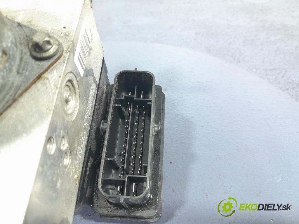 Vw Passat 2012 čerpadlo ABS x 3AA614109AJ