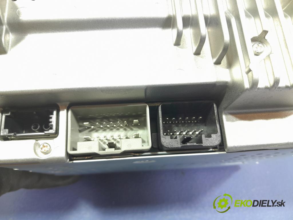 Volvo S80 2006 Radio I Navigácia: 30773438