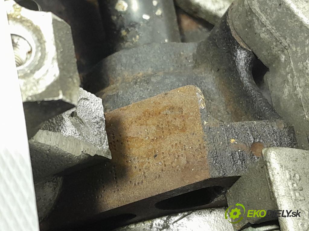 Audi A6 1997 motor Benzín: AGA