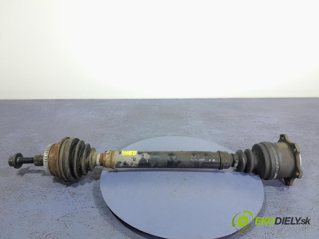 Audi A6 1997 poloos ľavá Predné 4B0407271C