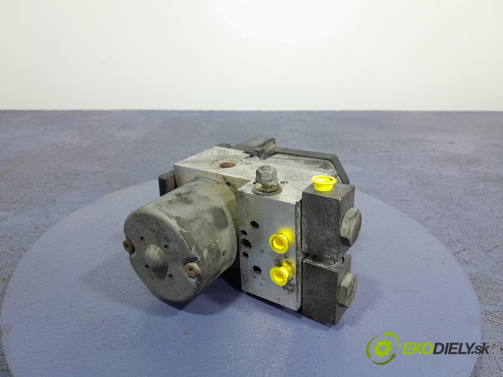 Audi A6 1997 čerpadlo ABS x 8E0614111R