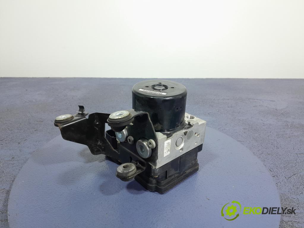 Volvo S80 2006 čerpadlo ABS x 30736633