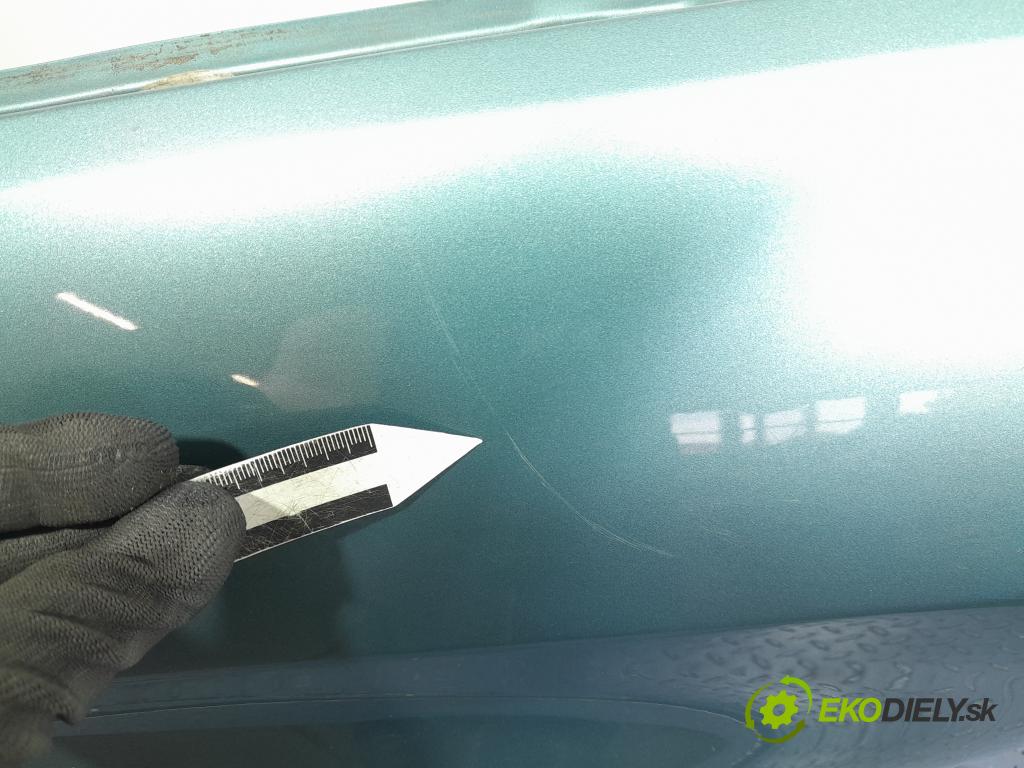 Audi A6 1997 blatnik před Levý: 01