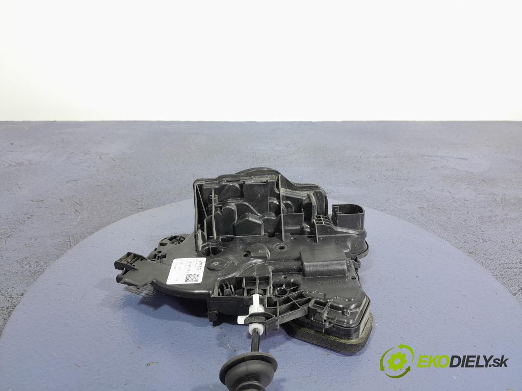 Skoda Fabia 2023 zámok dvere Predné v pravo: 10B837016B