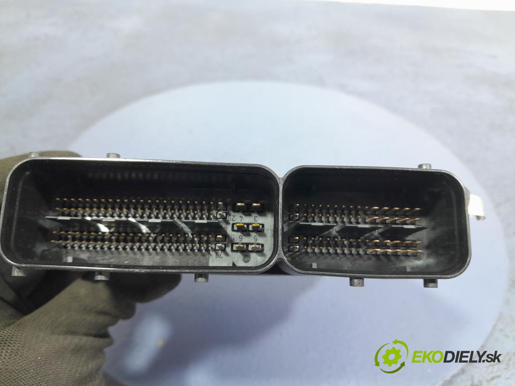 Skoda Fabia 2023 řídící jednotka Motor: 05C907445C