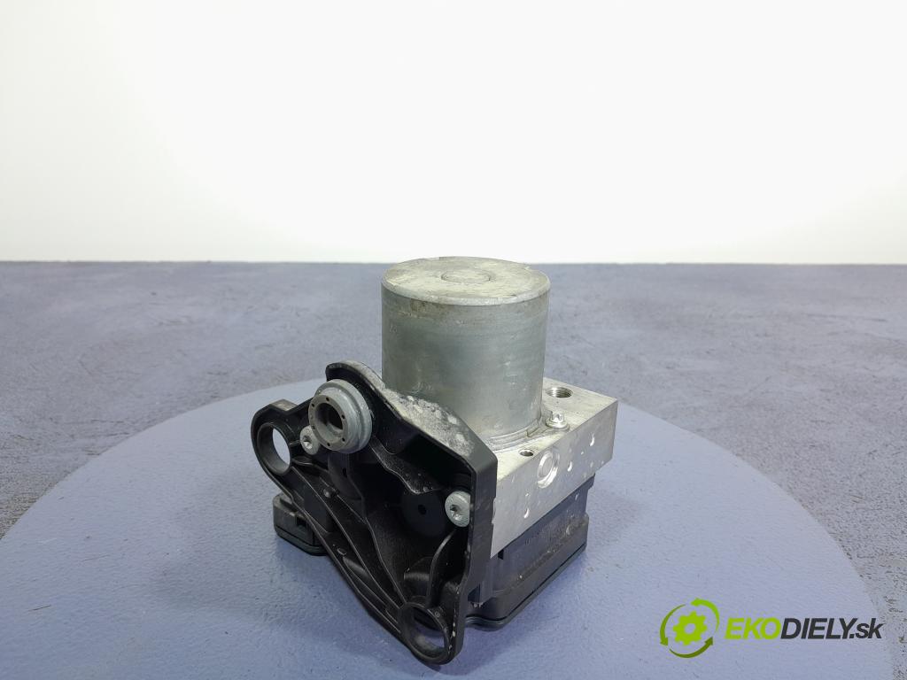 Skoda Fabia 2023 čerpadlo ABS x 2Q0614517AS