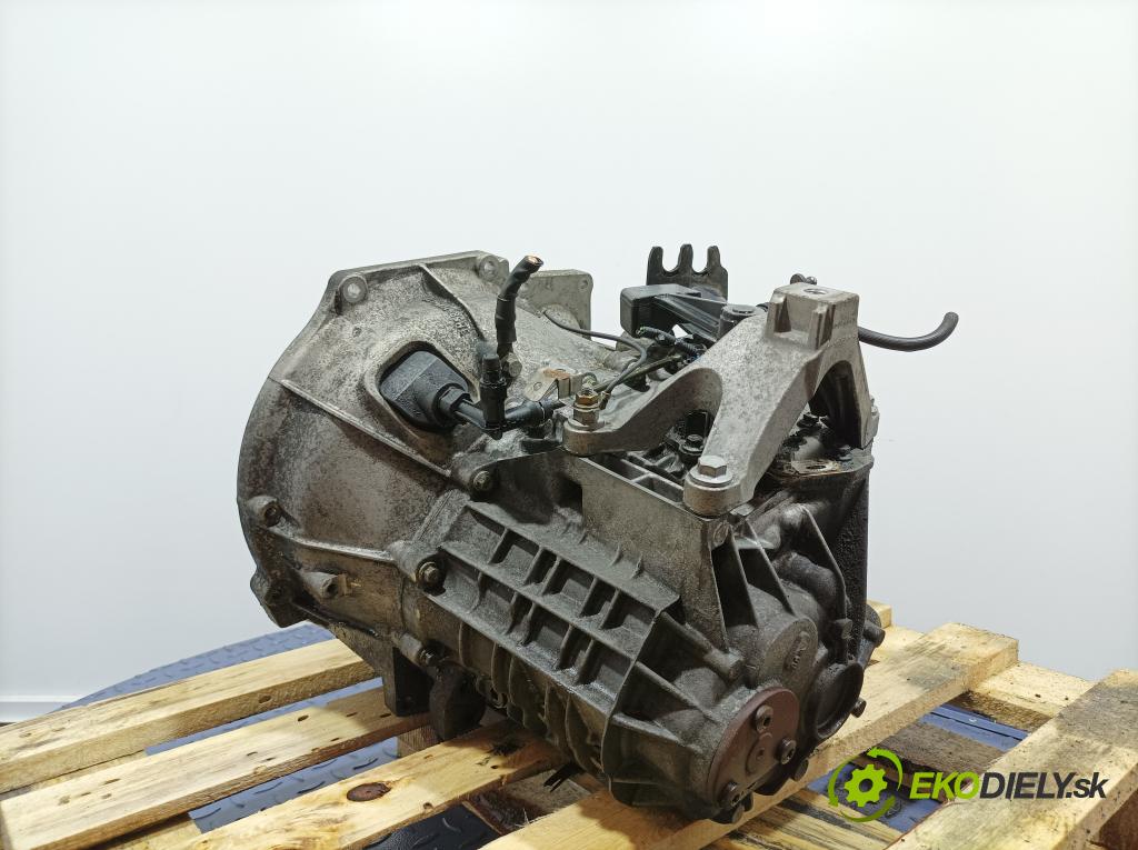 Ford Focus 2006 prevodovka Manualna 6M5R-7002-YA