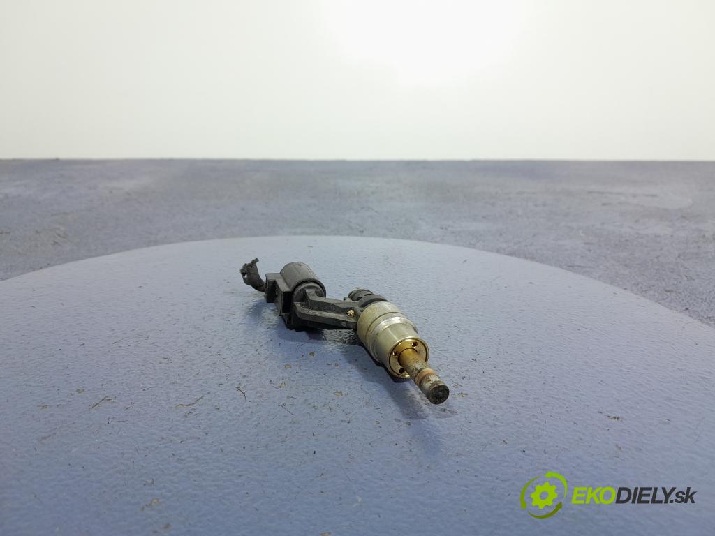 Audi A2 2002 vstrek 036906036