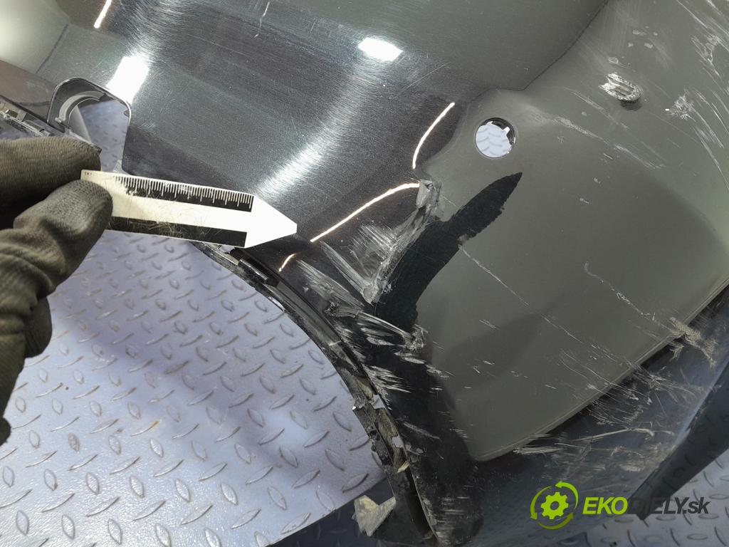 Mercedes S-klasa 2019 nárazník před 01
