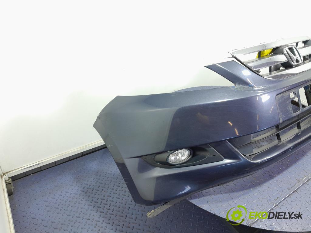 Honda Fr-v 2006 nárazník před 01