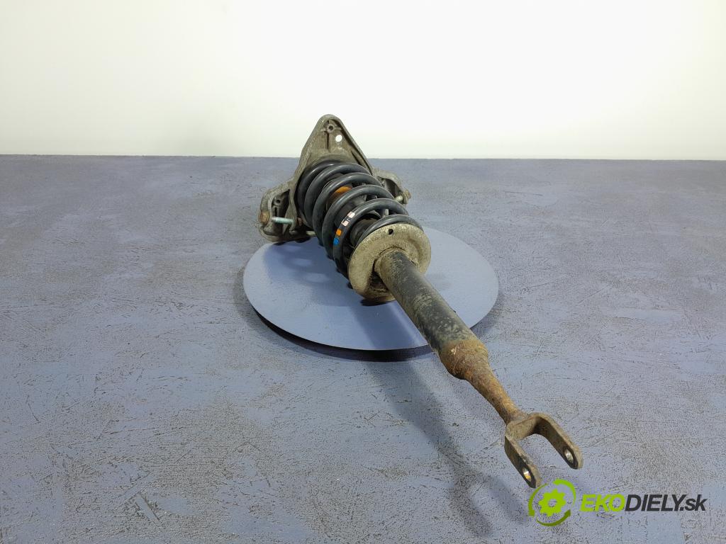 Audi A4 2005 tlmič Predné Vľavo.: 01